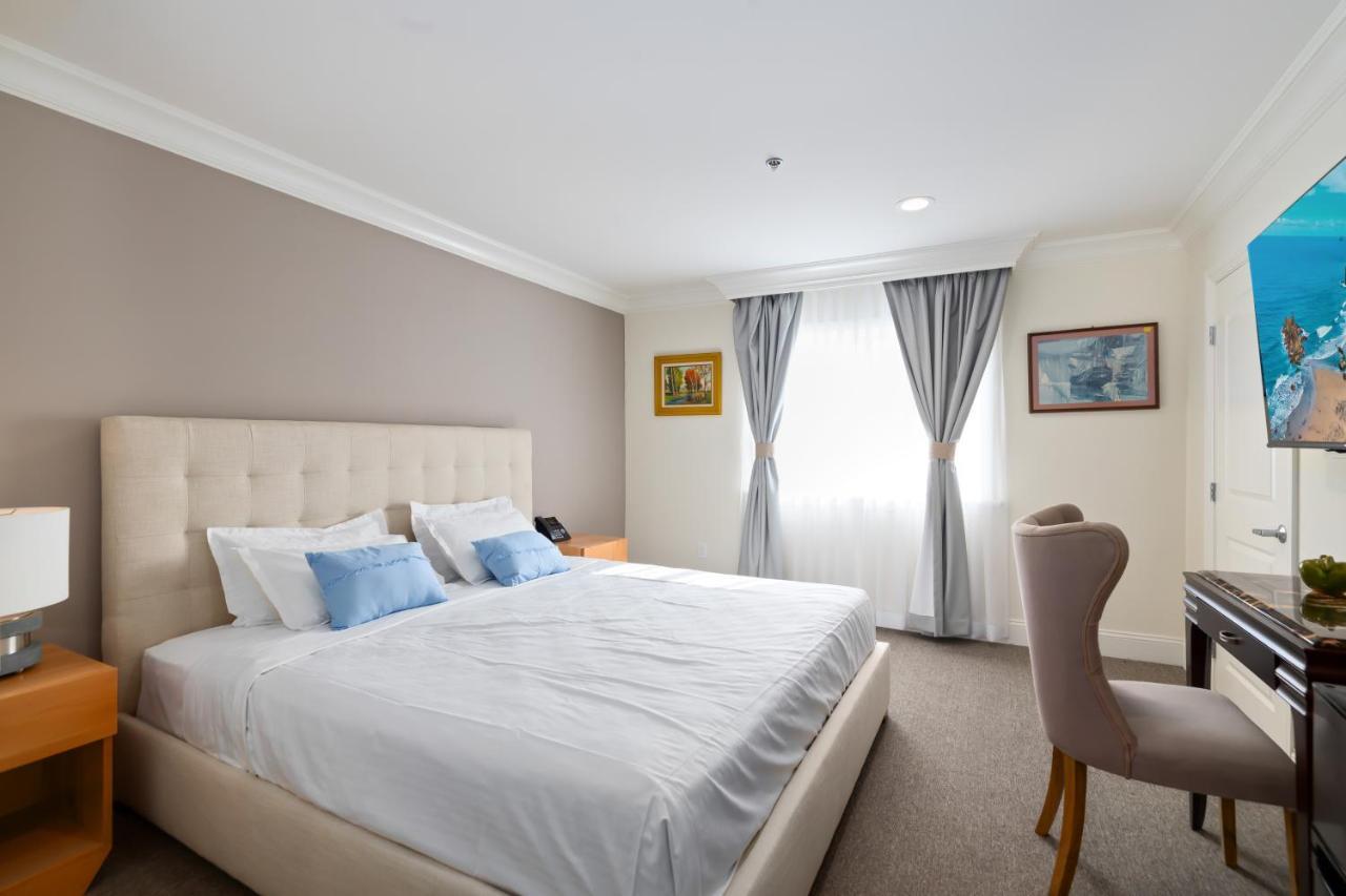 Hotel Huntington Duarte Екстериор снимка