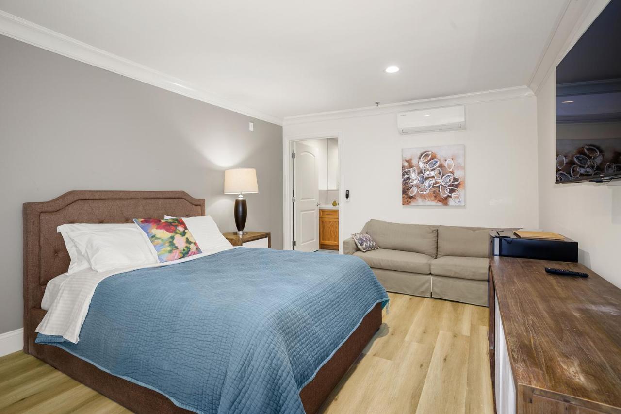 Hotel Huntington Duarte Екстериор снимка