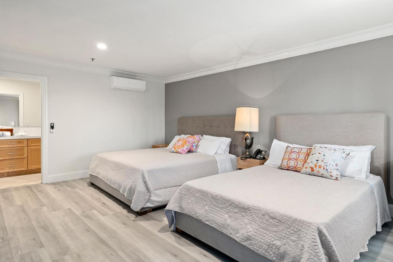 Hotel Huntington Duarte Екстериор снимка