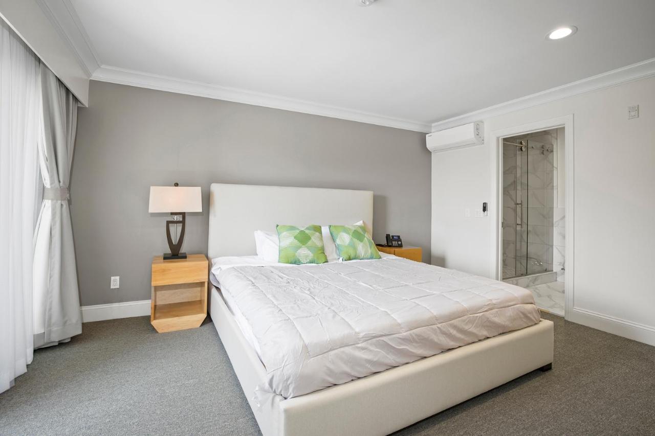 Hotel Huntington Duarte Екстериор снимка